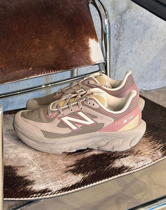 UTRNAC Fresh Foam Sneakers - Arid Stone/Earth Shadow